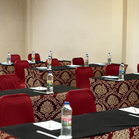Hotel Indah Palace Jogyakarta Zewnętrze zdjęcie