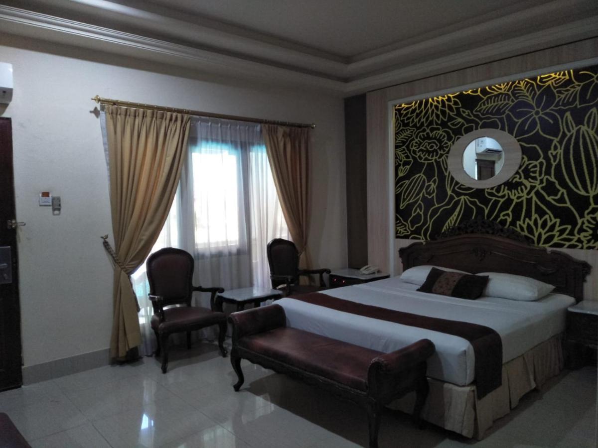 Hotel Indah Palace Jogyakarta Zewnętrze zdjęcie