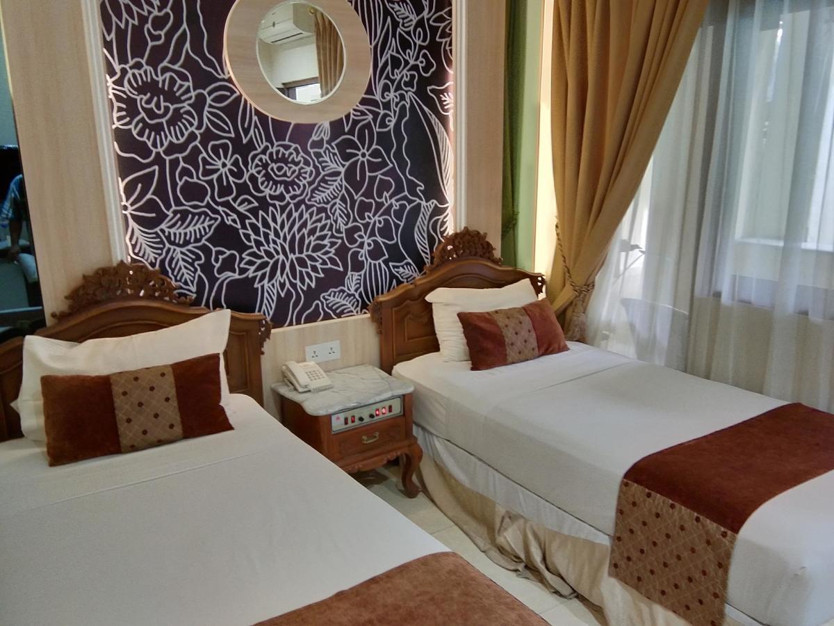 Hotel Indah Palace Jogyakarta Zewnętrze zdjęcie