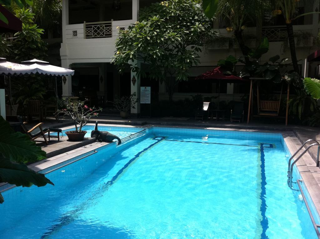 Hotel Indah Palace Jogyakarta Zewnętrze zdjęcie