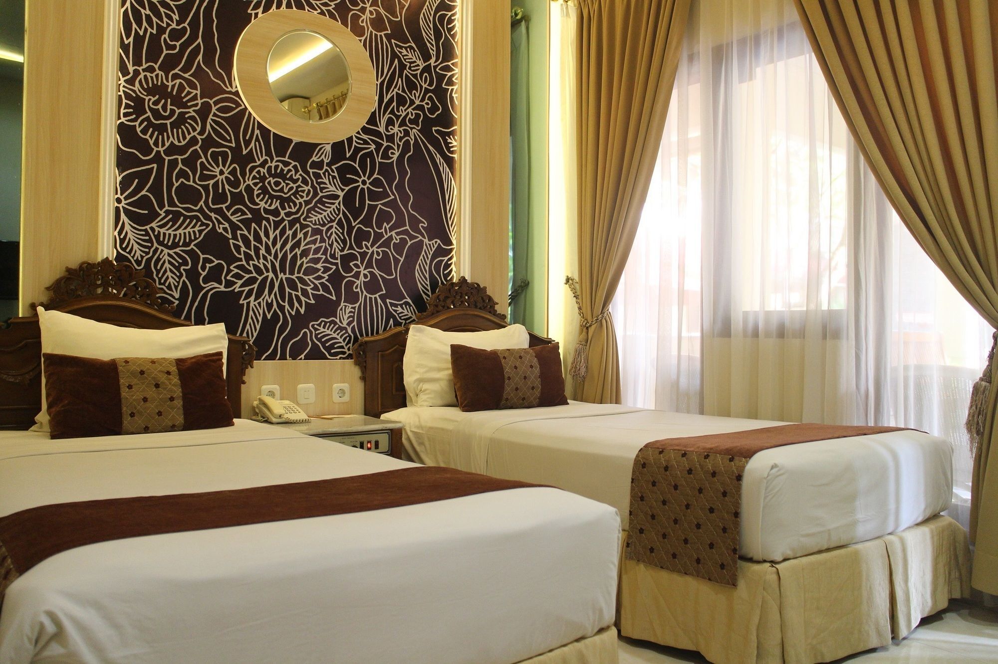 Hotel Indah Palace Jogyakarta Zewnętrze zdjęcie